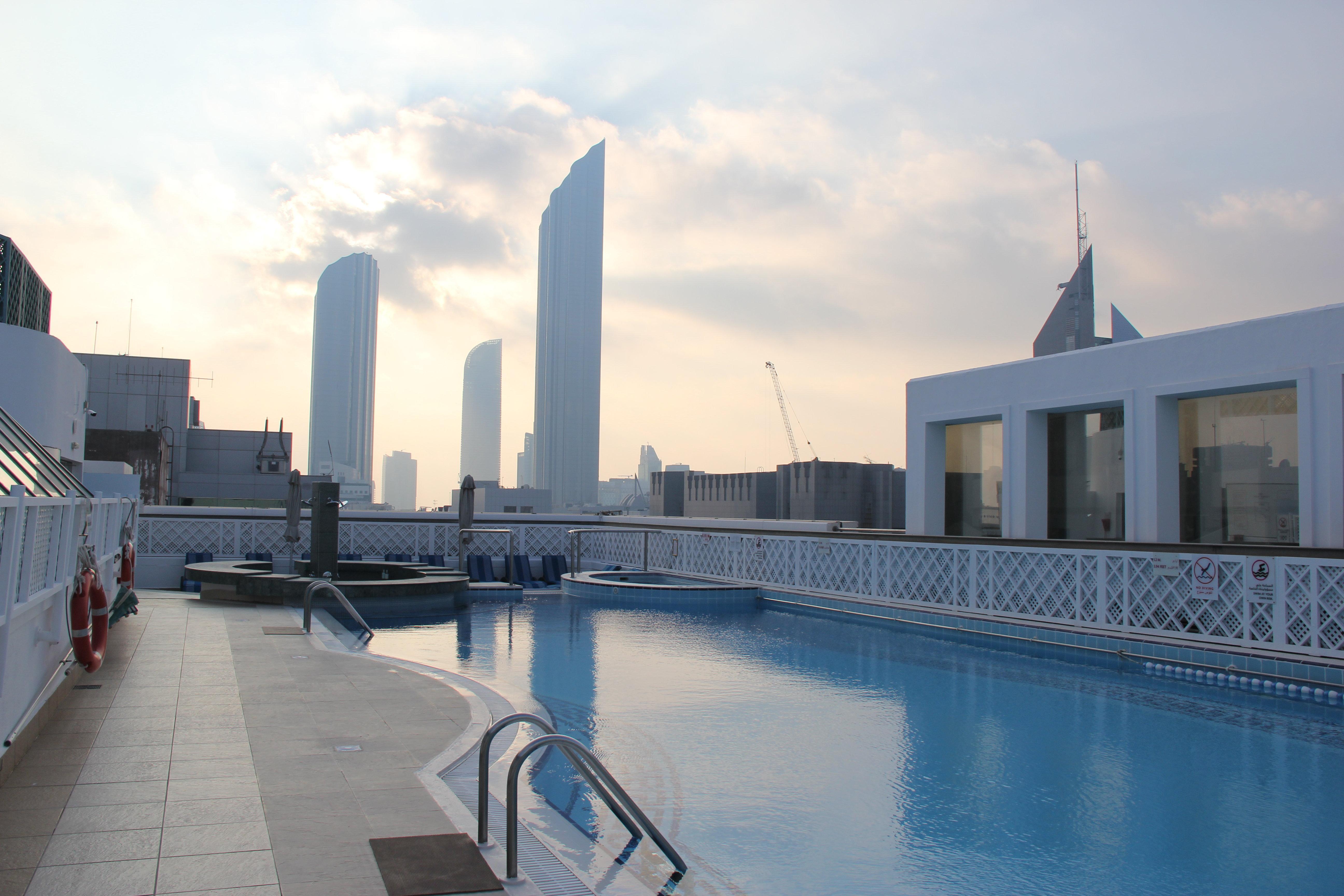 Millennium Downtown Hotel Abu Dhabi Exterior foto